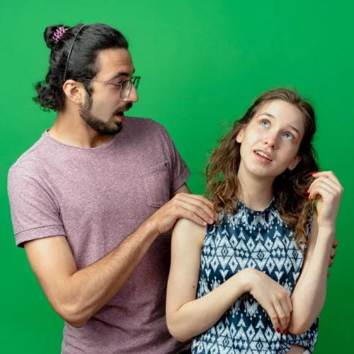Brutal Yet Hilarious Roasts for Your Sister – She Won’t Recover